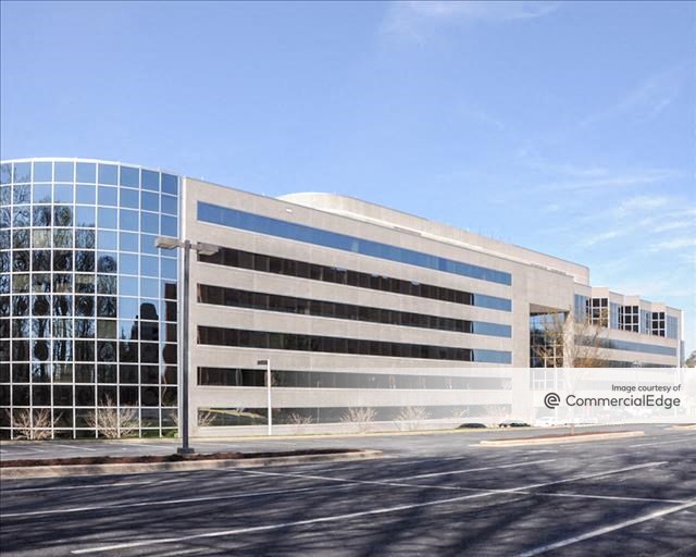 Kaiser Permanente Regional Headquarters - 2101 East Jefferson Street ...